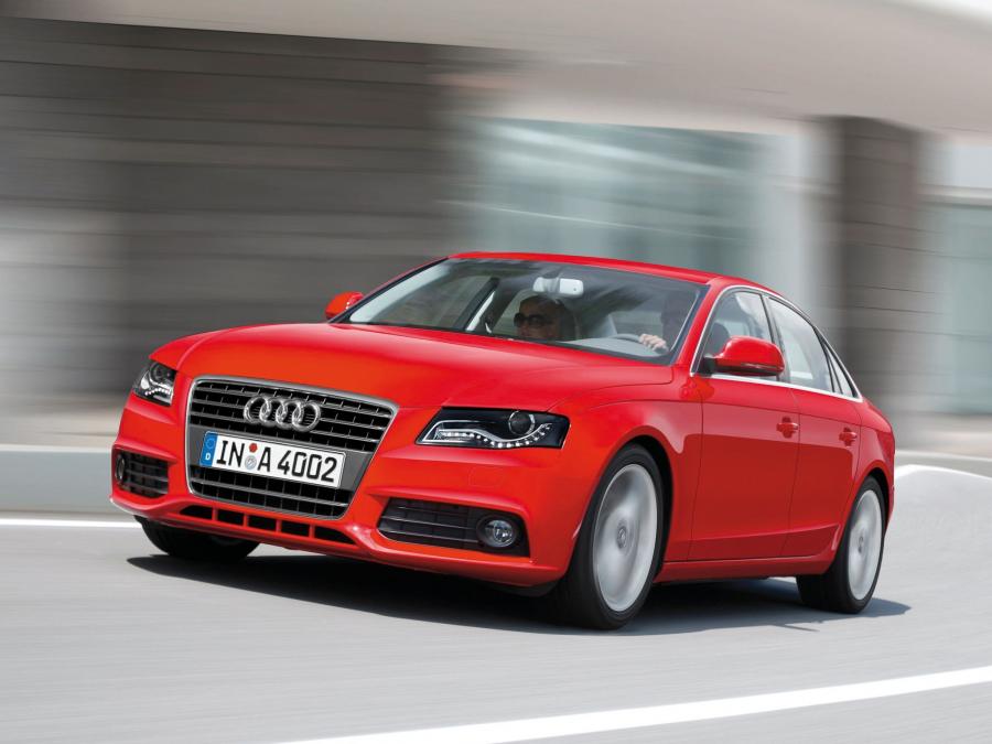 Audi A4 1.8T Sedan (B8, 8K) 2007 года  (WW) (фото 13 из 21)